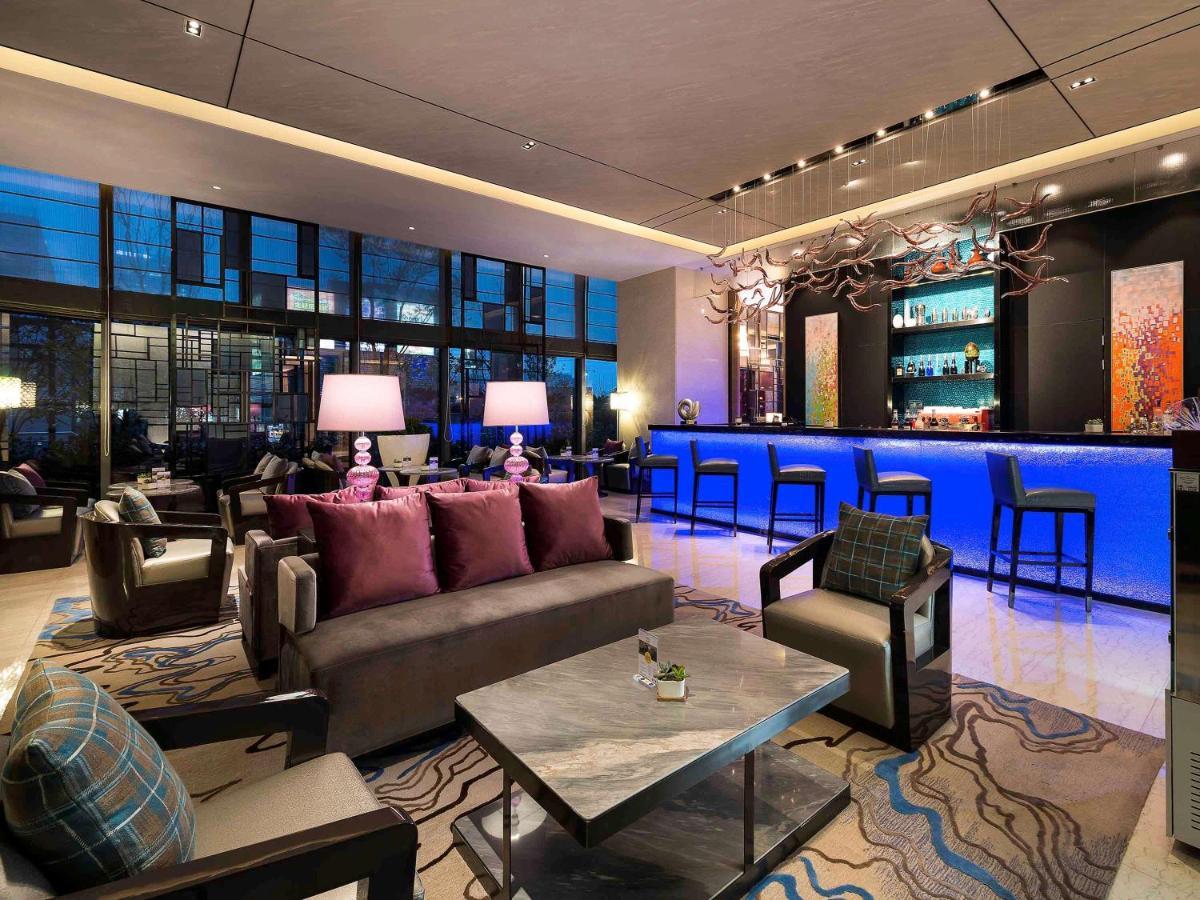 Novotel Ningbo East Exterior photo